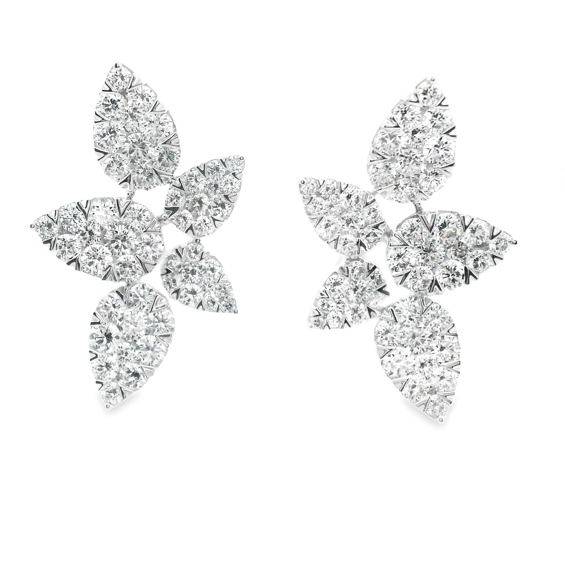 1.95ct 18k White Gold Diamond Leaf Earrings