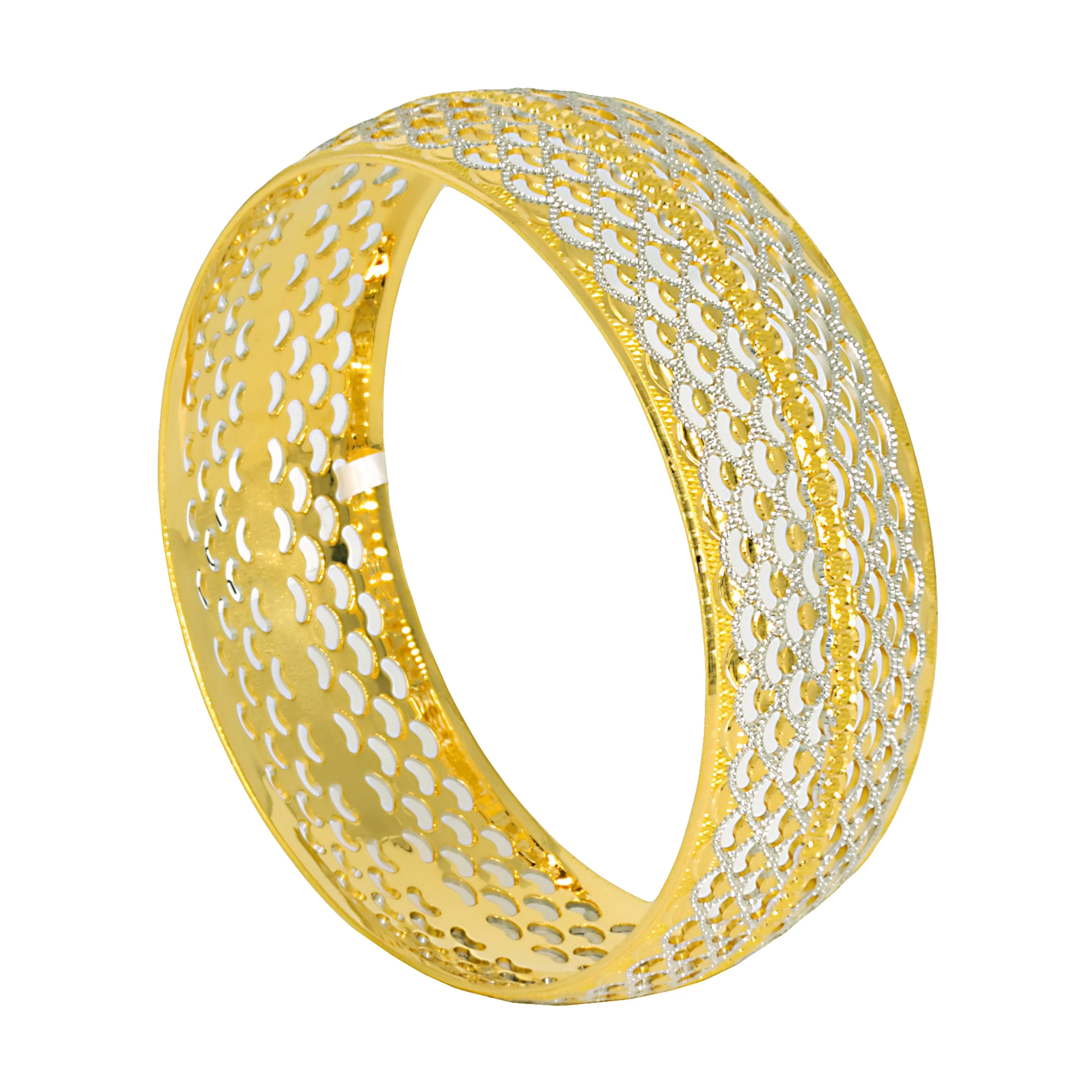 22k Gold Bangle