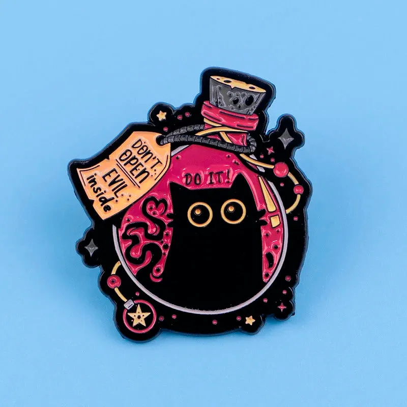 Cute Black Cat Enamel Pin Animal Brooch Pines Lapel Pins Badge on Backpack Clothing Accessories Witch Jewelry Halloween Gifts