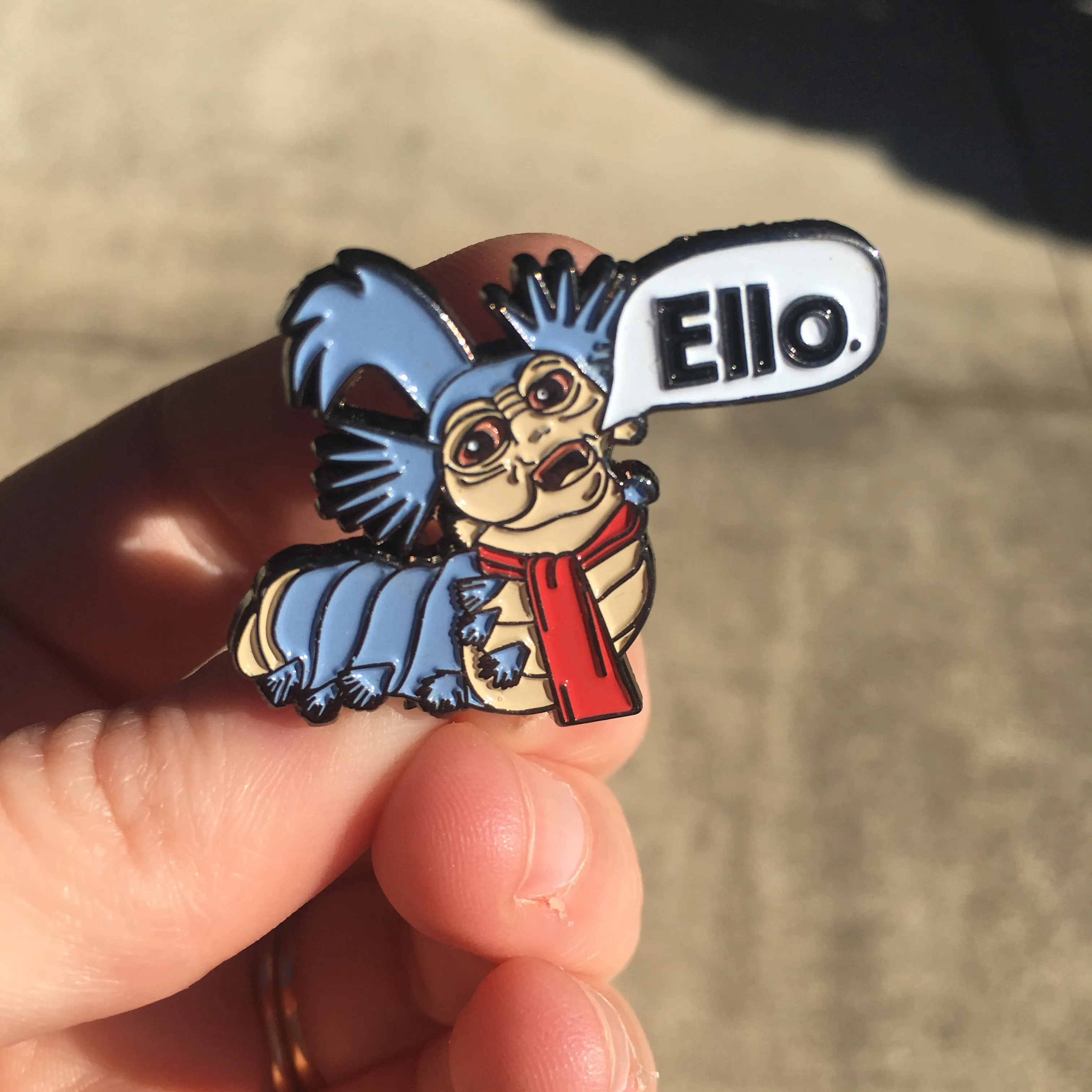 Ello Worm Enamel Pin