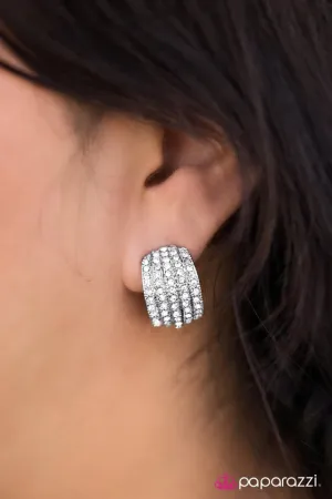 Paparazzi Earring ~ Feeling Frosty - White