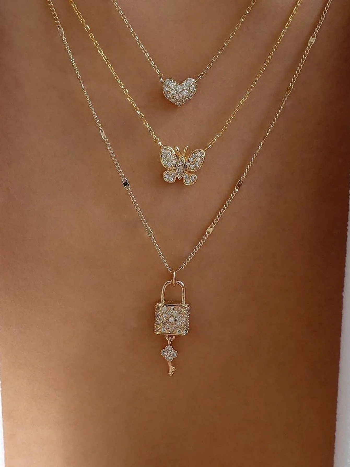 Rhinestone Lock Pendant Layered Necklace